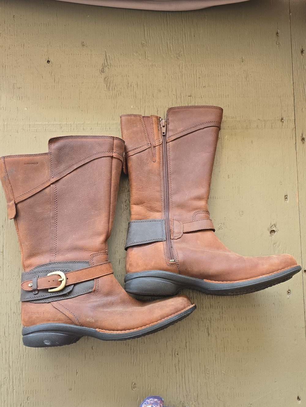 Merrell Women’s Brown Leather Mid-Calf Buckle Boots size 9